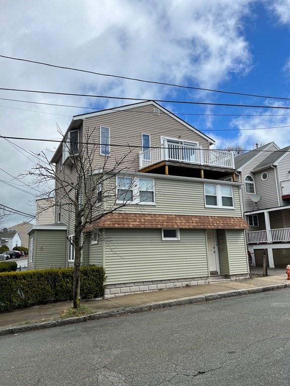150 Locust St unit 1 – photo 1