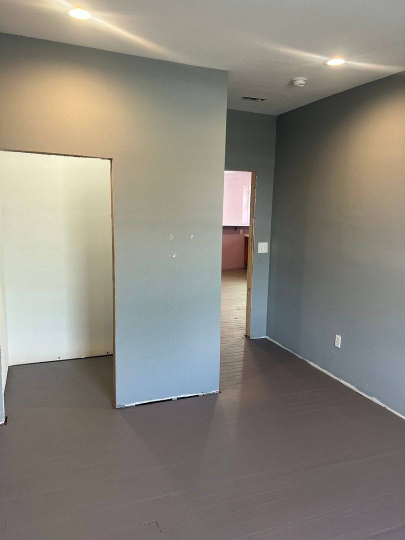 513 Main St – photo 3