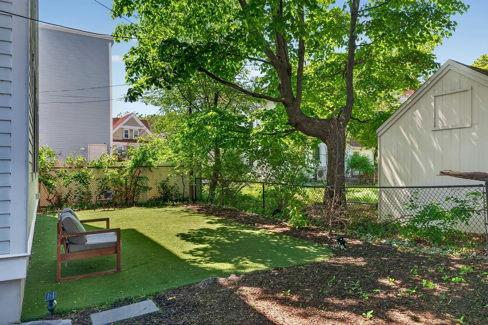 138 Centre St – photo 3