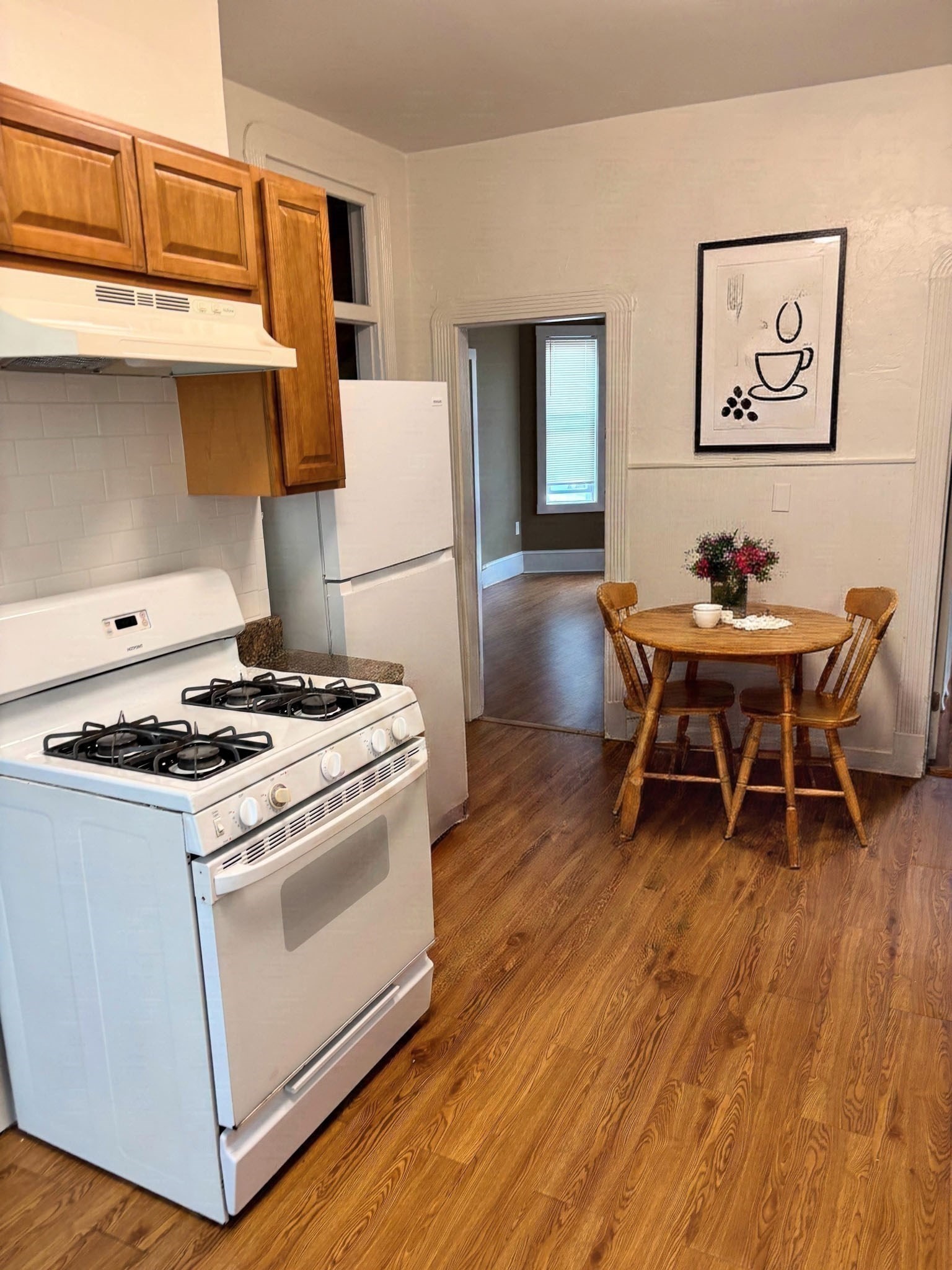 25 Woodside Ave unit 2 – photo 4