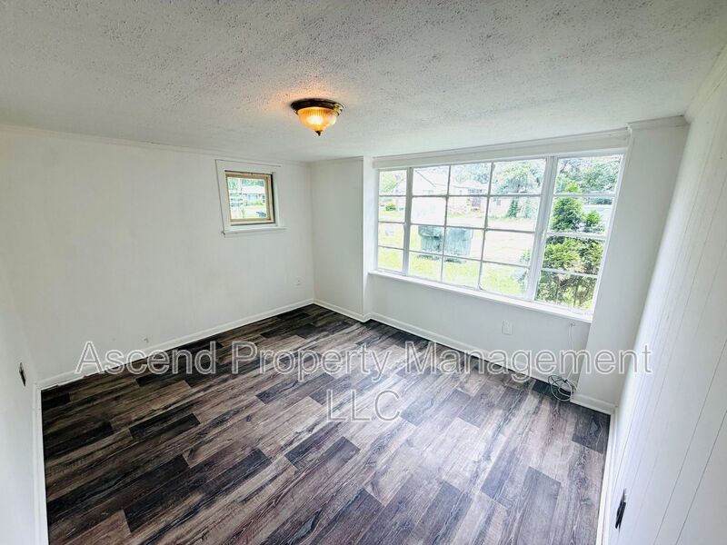 4510 Old Mission Rd – photo 3