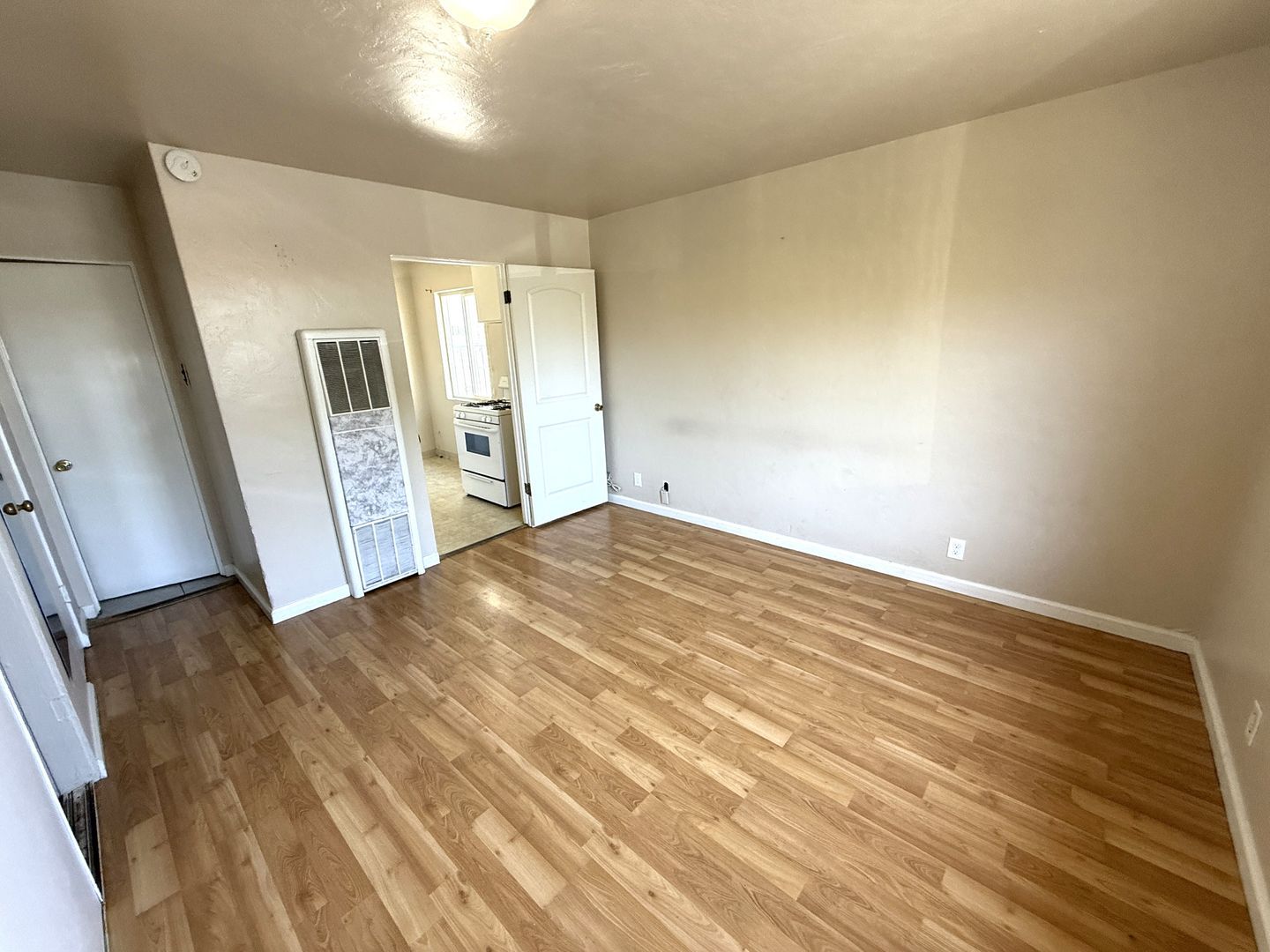 2237 Luz Ave unit #7 – photo 5