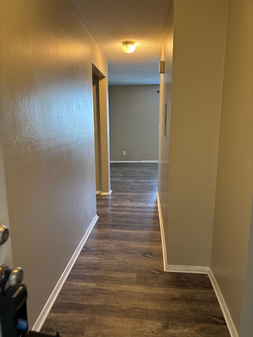2106 W 1st Ave unit #302 – photo 3