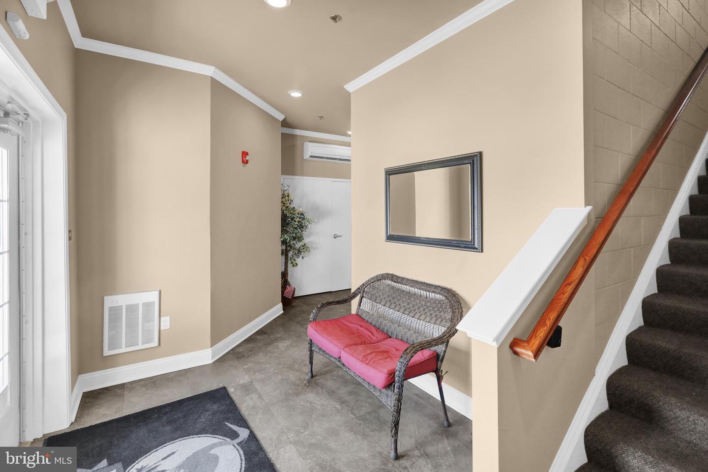 113 Legacy Blvd unit 302 – photo 2