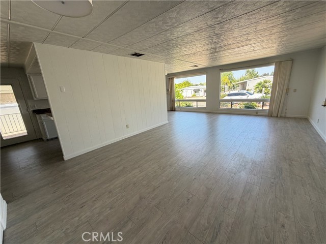 22895 Skylink Dr – photo 2
