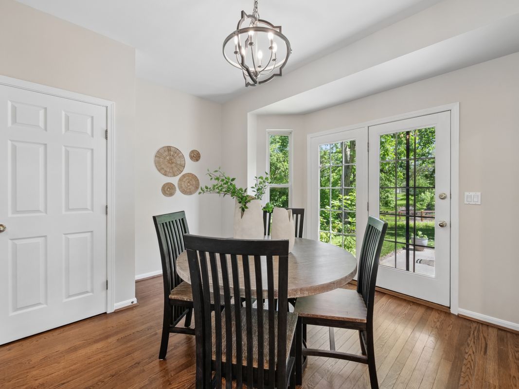 7879 Yellowwood Dr – photo 4