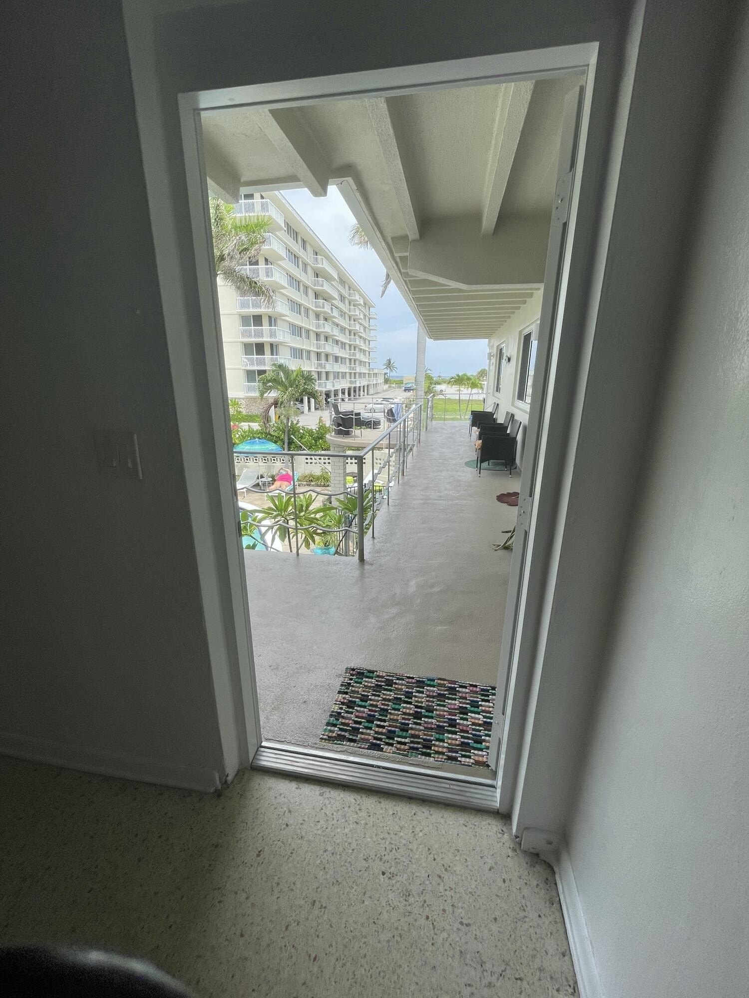 100 Cascade Ln #8 – photo 2