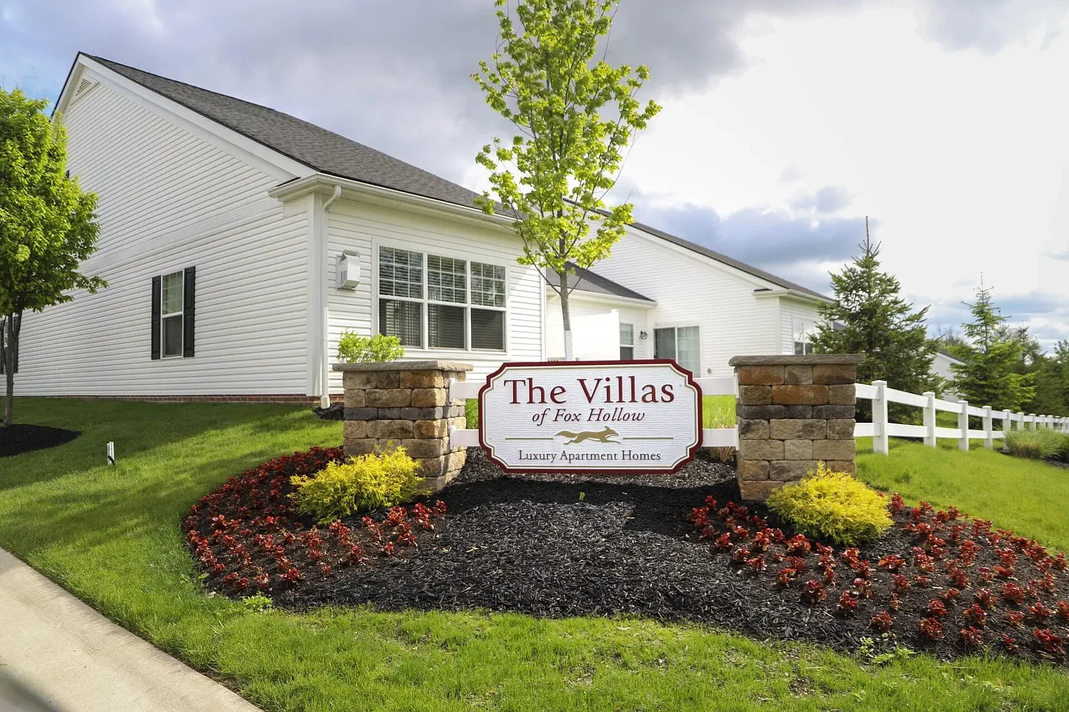 The Villas of Fox Hollow – photo 3