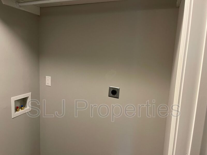 501 E 8th St unit C C – photo 4