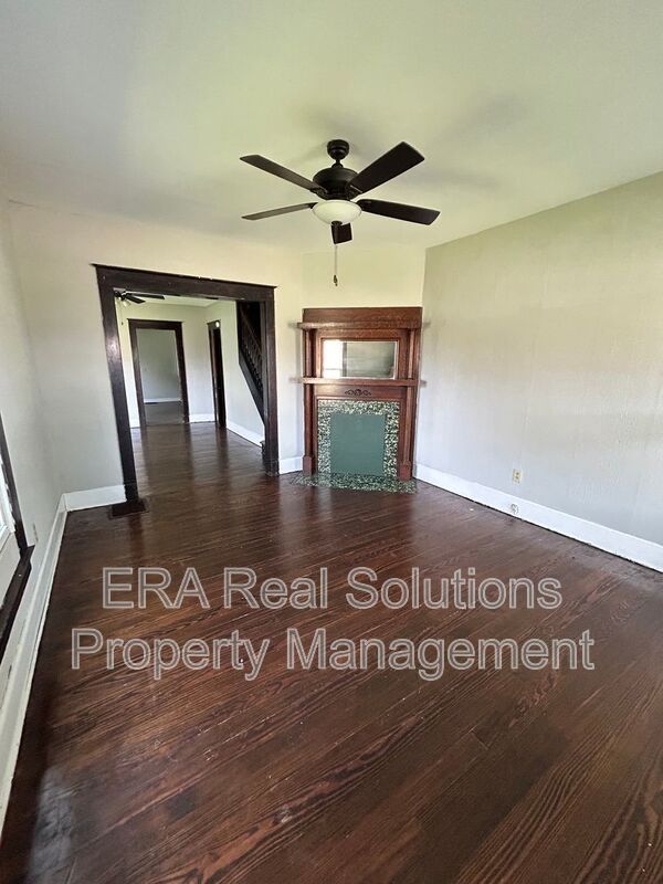 1225 Woodside Blvd unit 1225 – photo 2