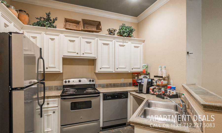 16107 Imperial Valley Dr – photo 5