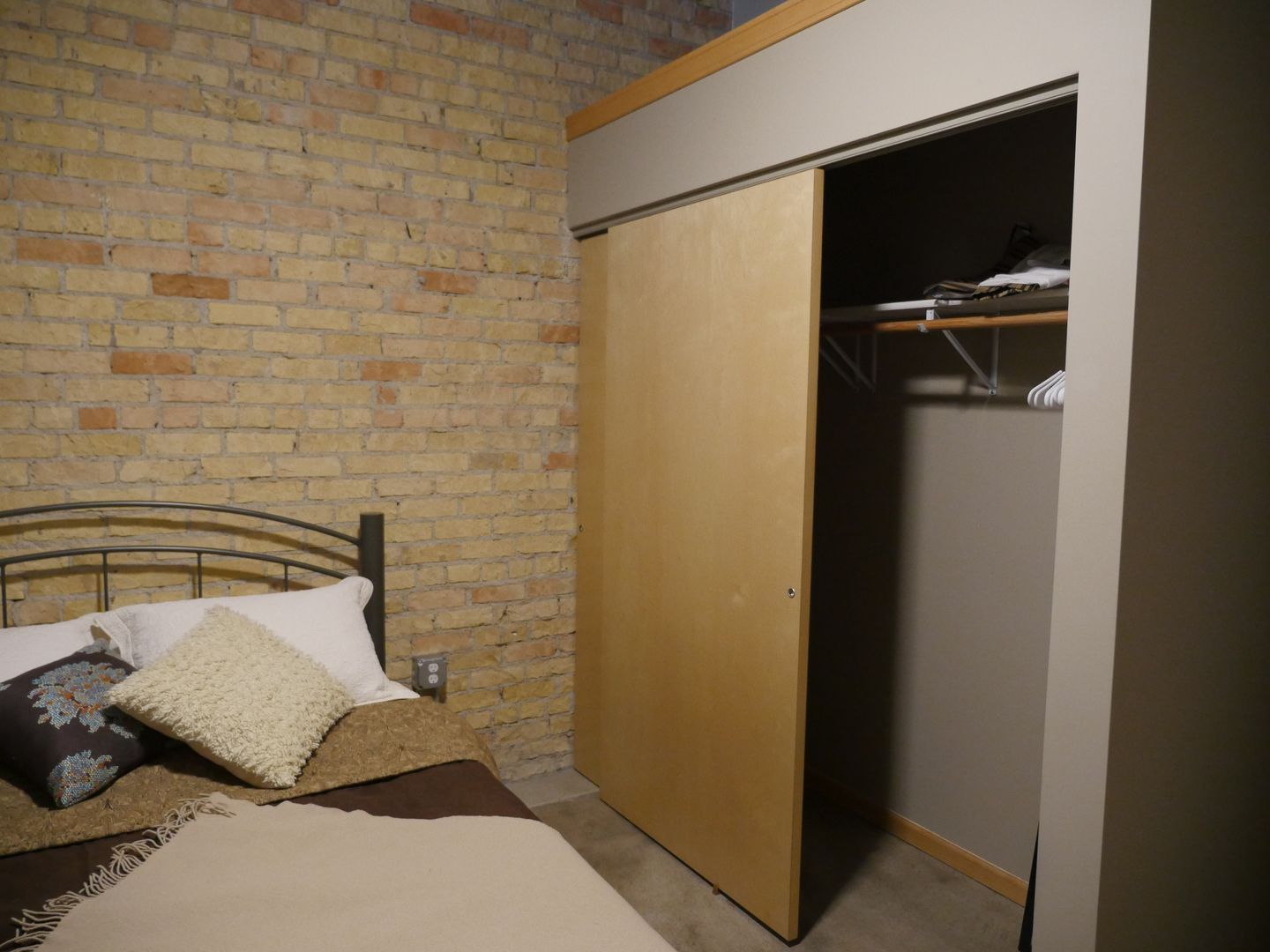 1026 Northern Pacific Ave unit 402 – photo 2