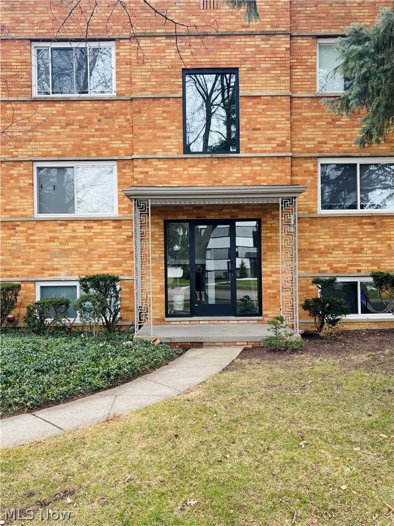 21045 Southbend Cir unit 3 – photo 2
