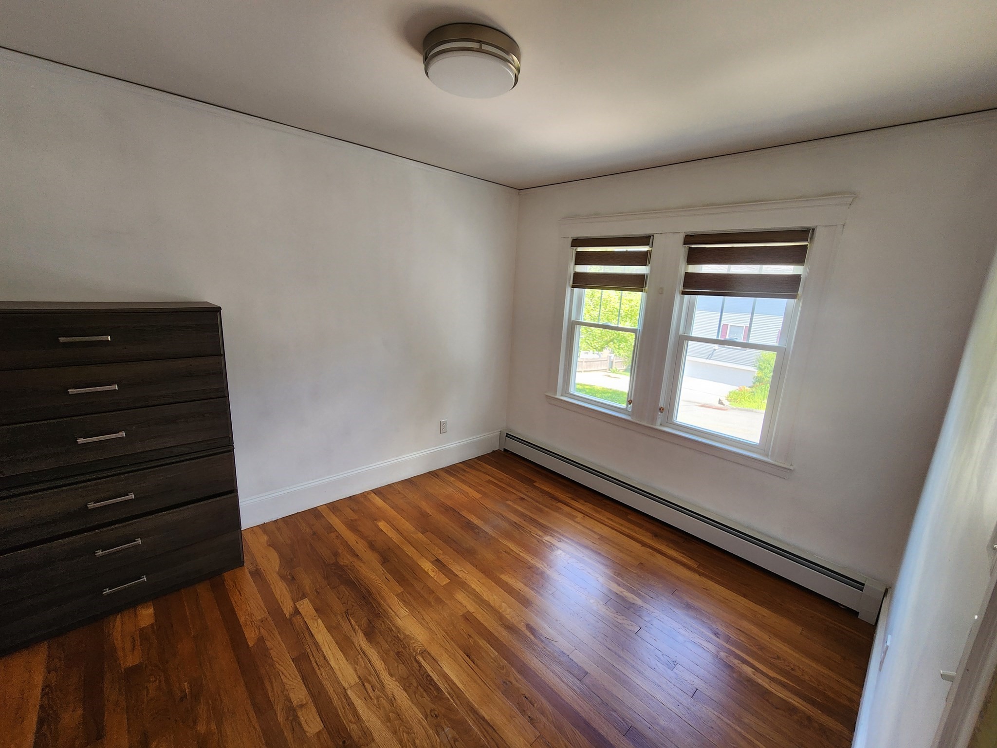 35 Bowker St – photo 4