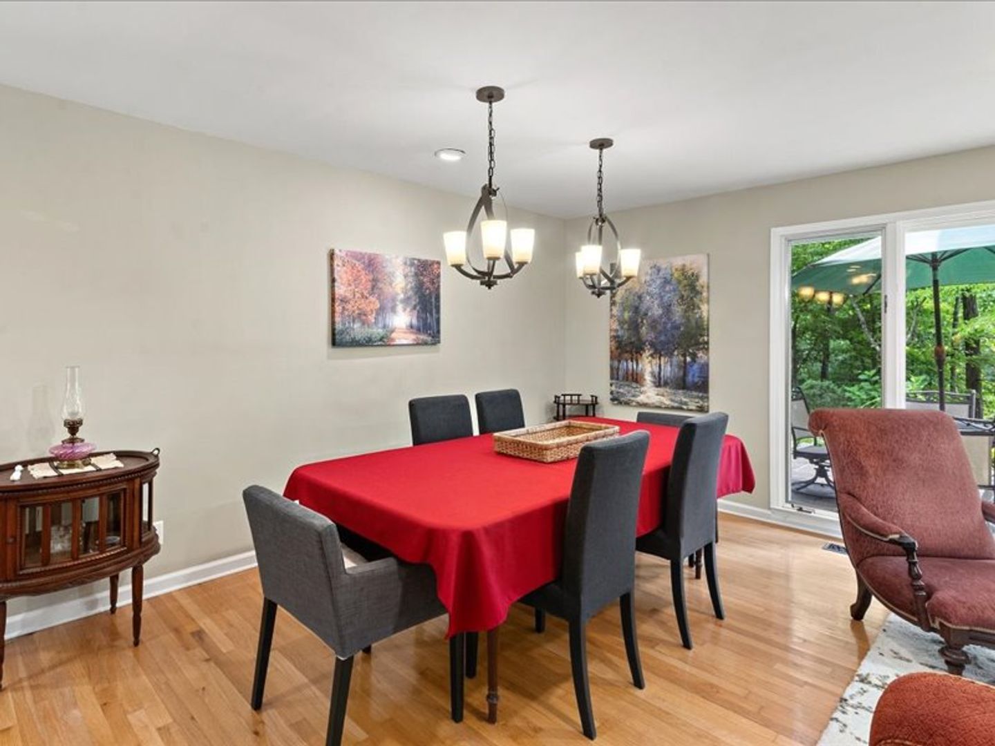1050 Illahee Rd – photo 5