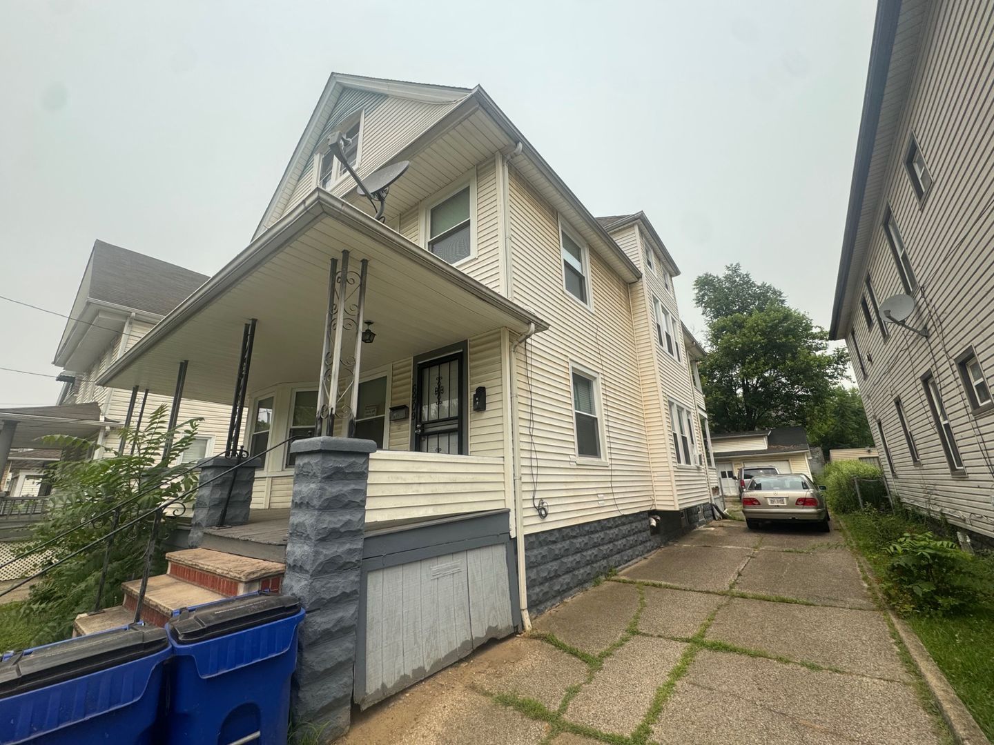 6909 Worley Ave unit UP Unit – photo 2