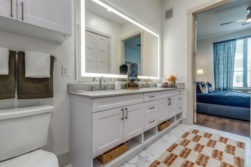 333 W 24th St – photo 4