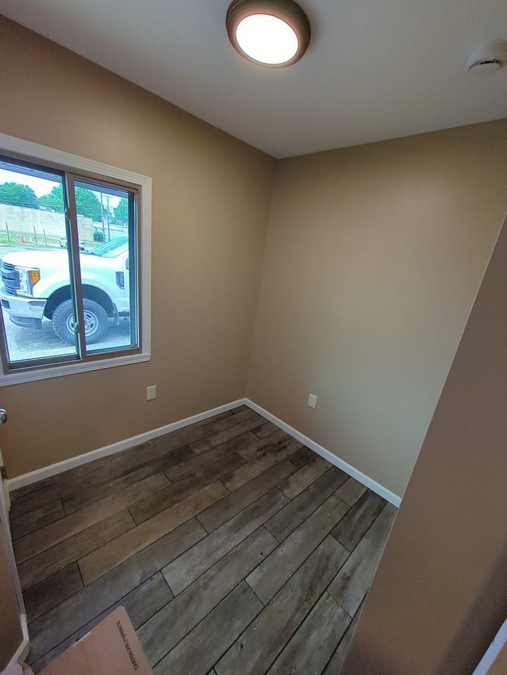 2901 Lincoln St E – photo 4