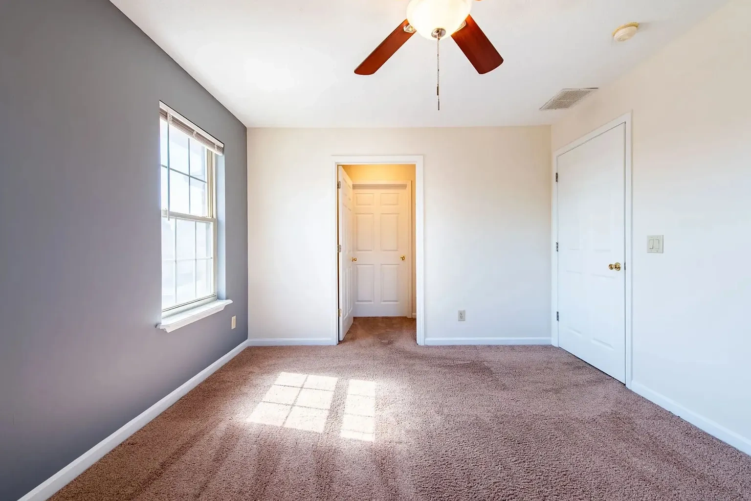 Autumn Ridge Apartments – Floor plan