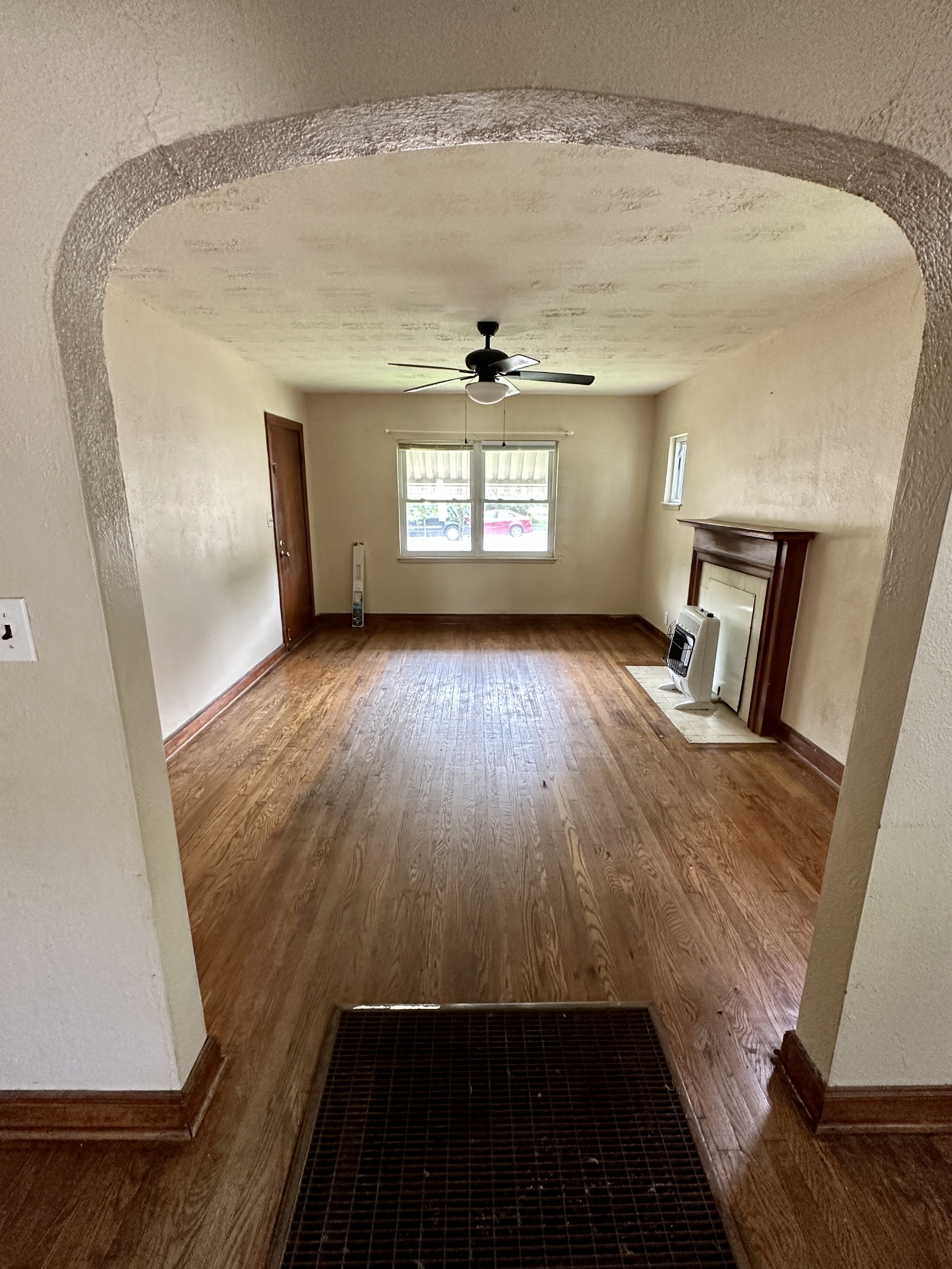 1202 8th St unit 1 – photo 3