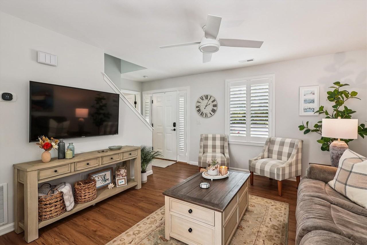 1173 Bay Ridge Rd unit 1506229P – photo 2