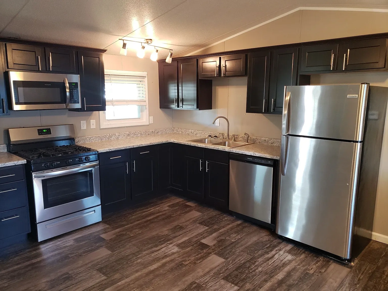 Falcon Farms – Floor plan