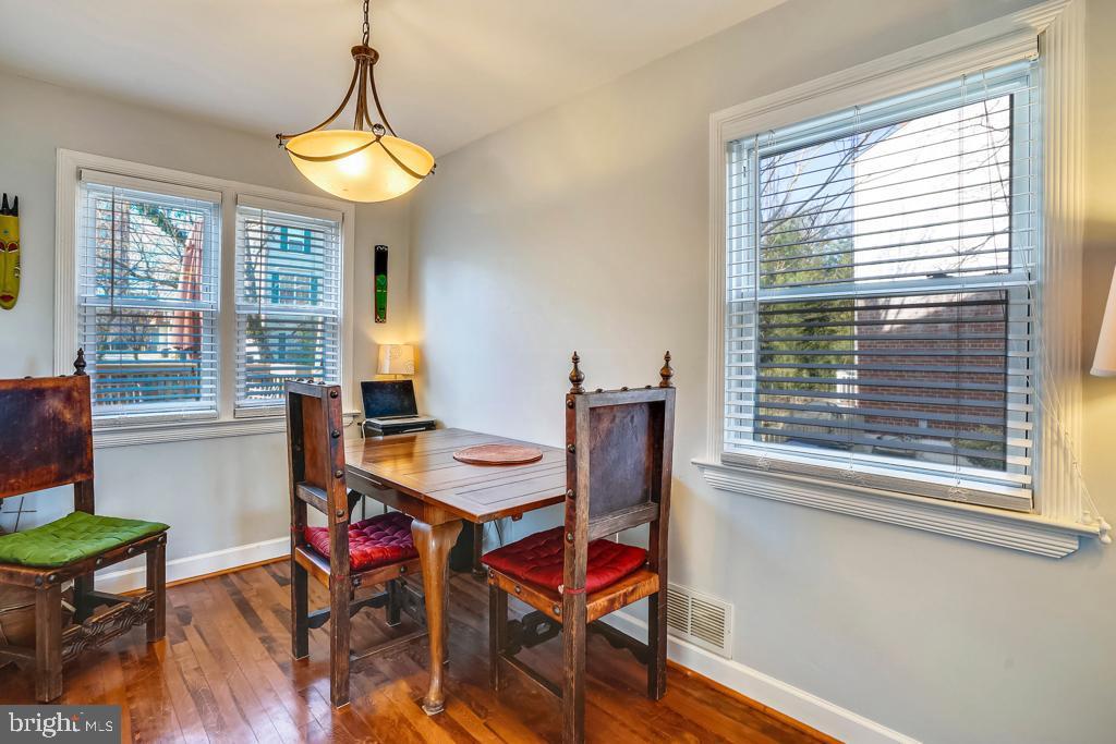 5710 Fenwick Dr – photo 4