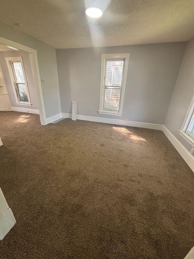 3457 E 149th St – photo 4