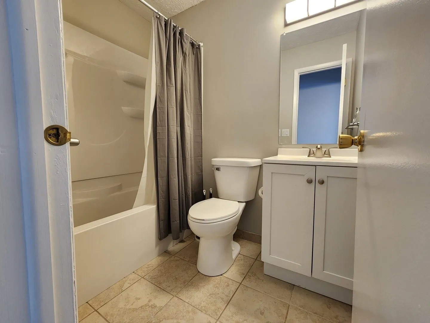 1500 Dustin Dr unit 2 – photo 4