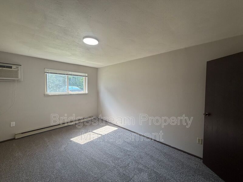 85 N Gebhart Church Rd unit B – photo 3