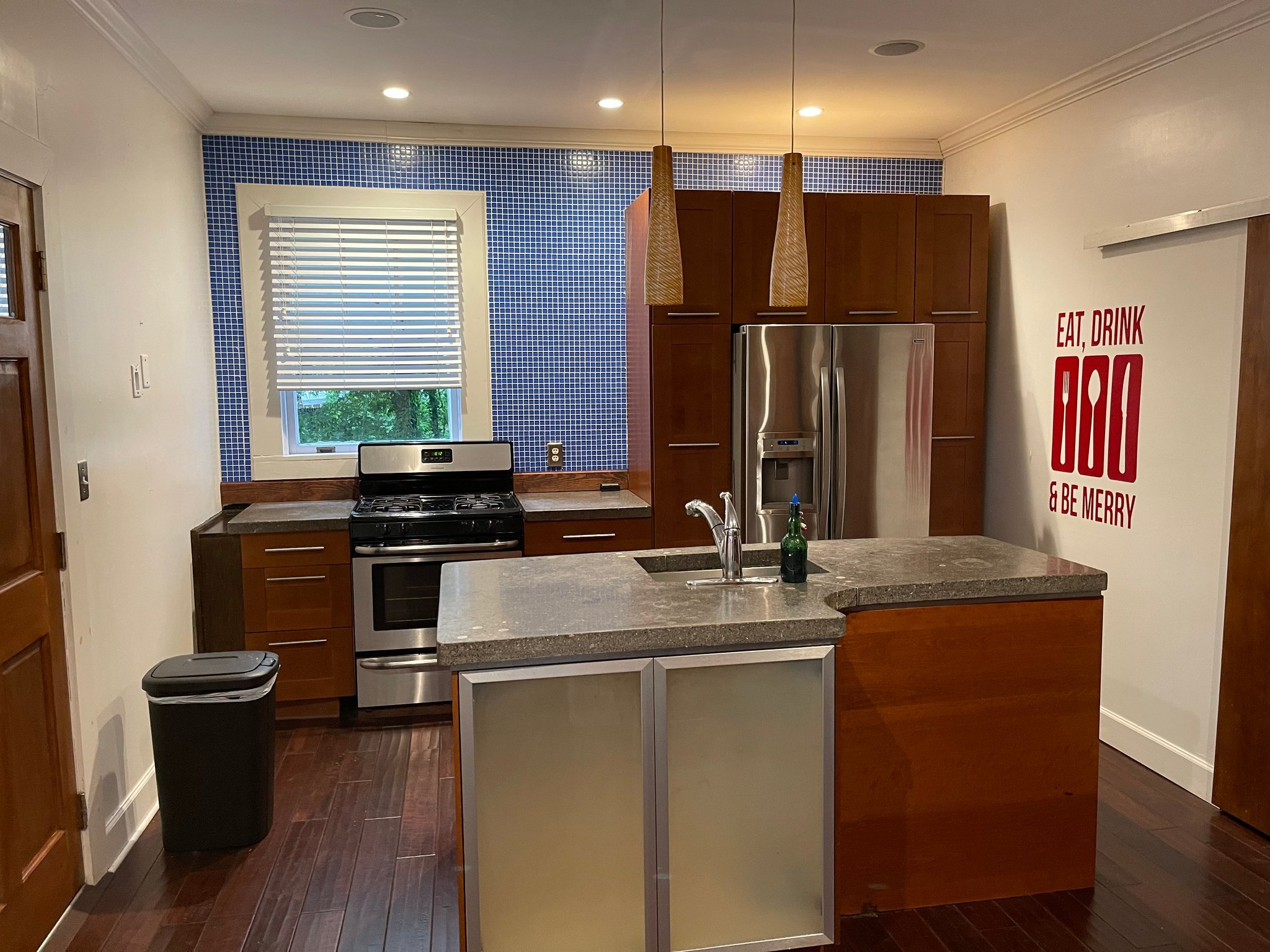 110 Morningside Dr – photo 3