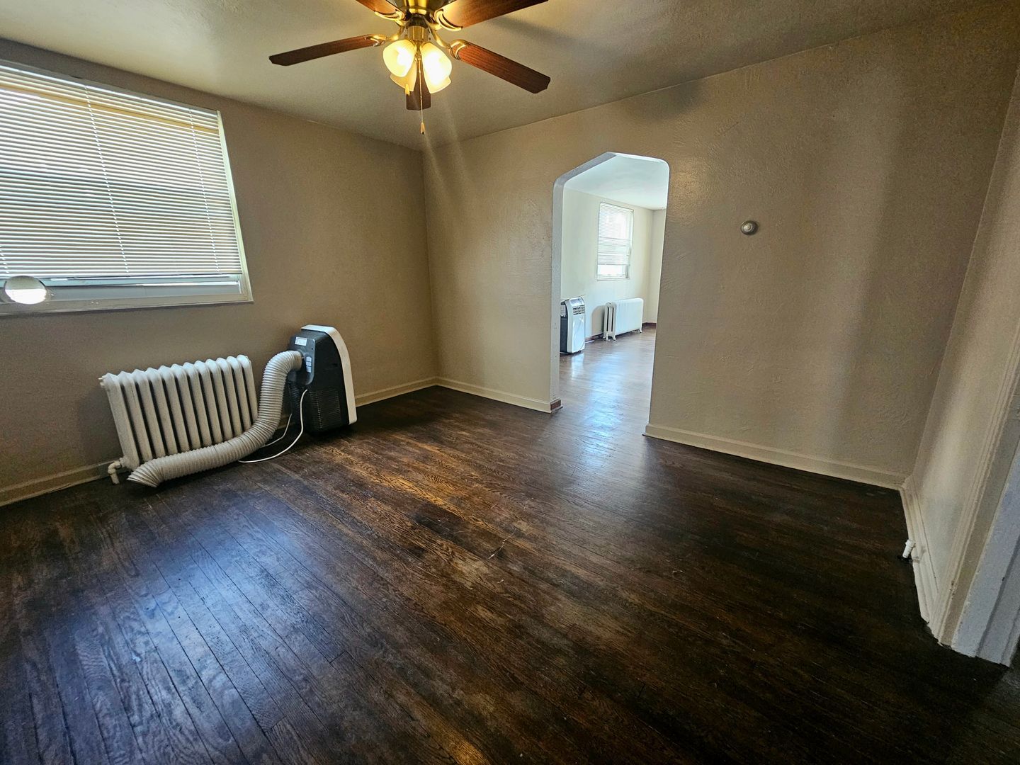 1300 Kelton Ave unit 1 – photo 5