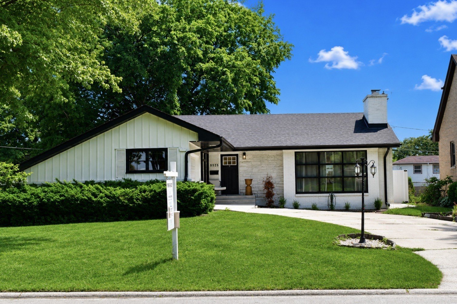 9525 Parkside Ave – photo 2