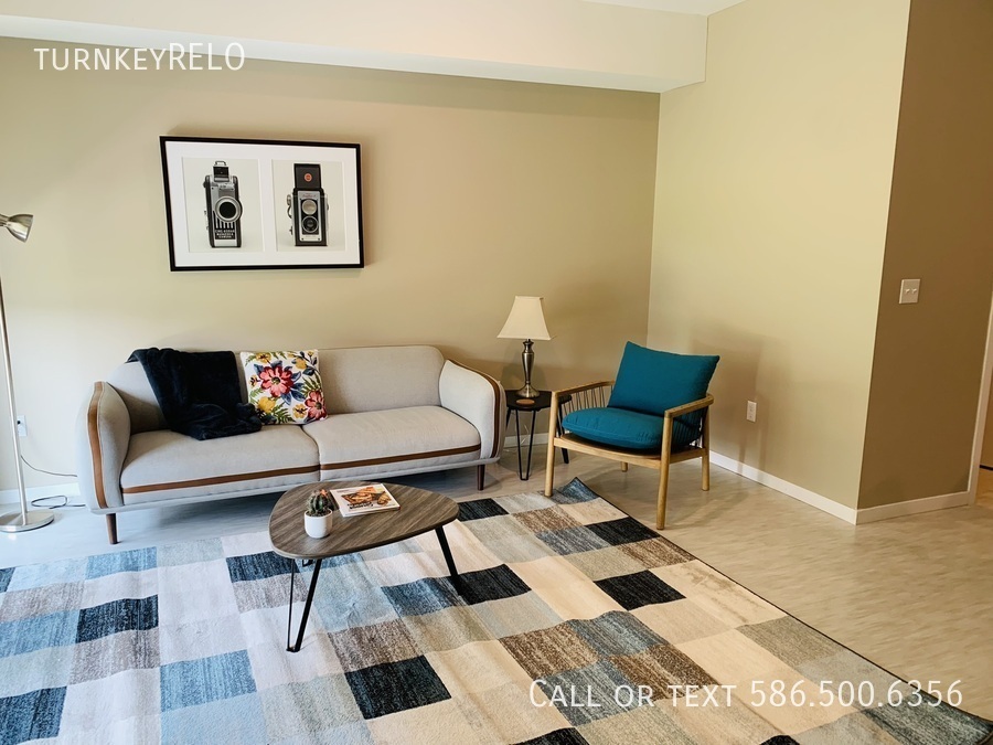 29039 Southfield Rd – photo 4