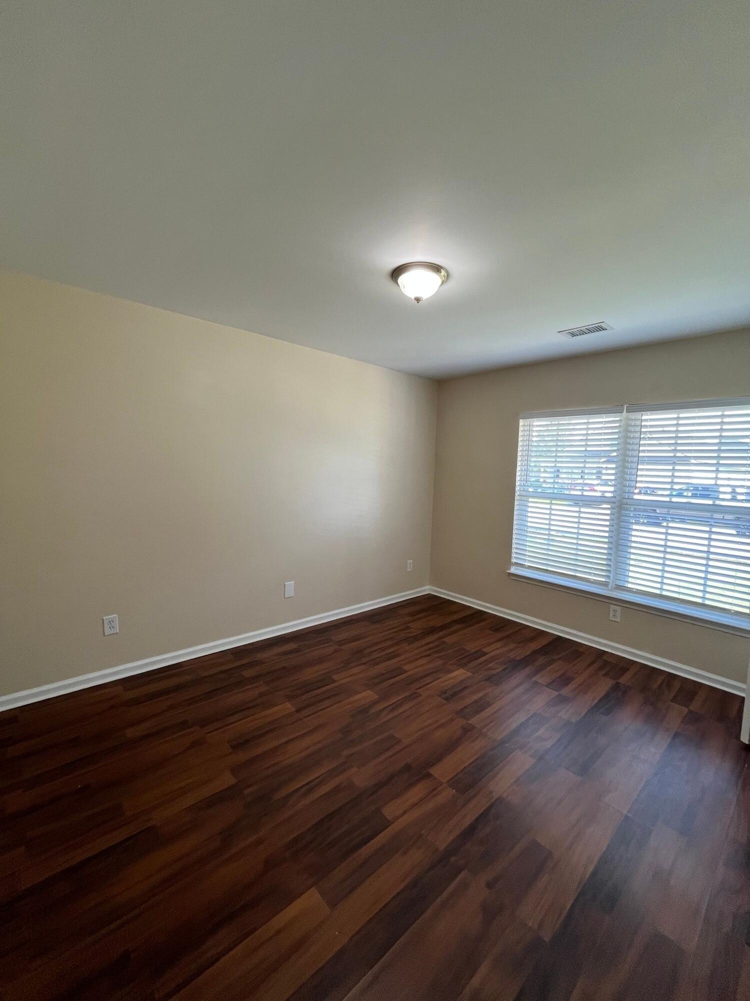 111 Thistle Rd – photo 4