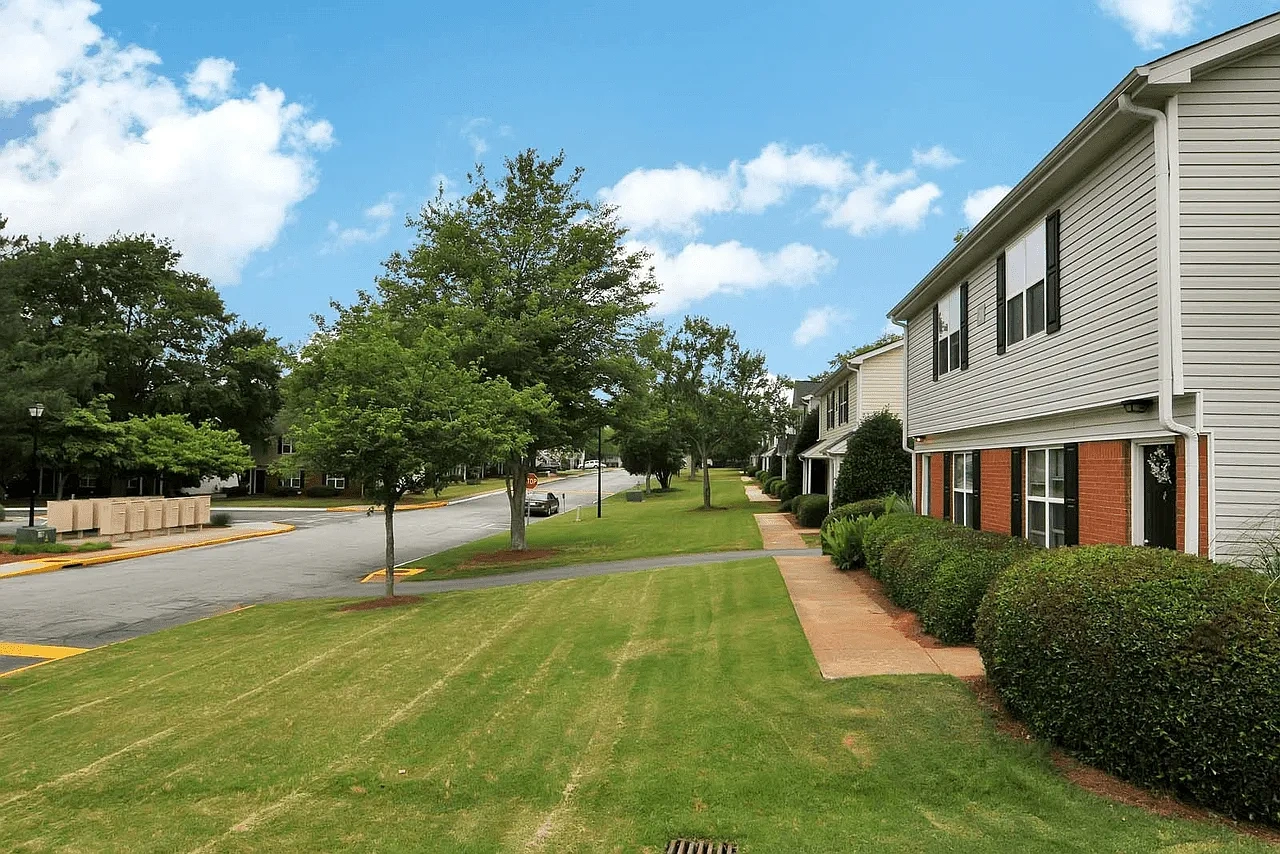 Villas at Lakewood Apartment Homes – photo 5