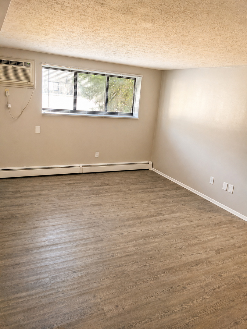 14411 Triskett Rd – photo 3