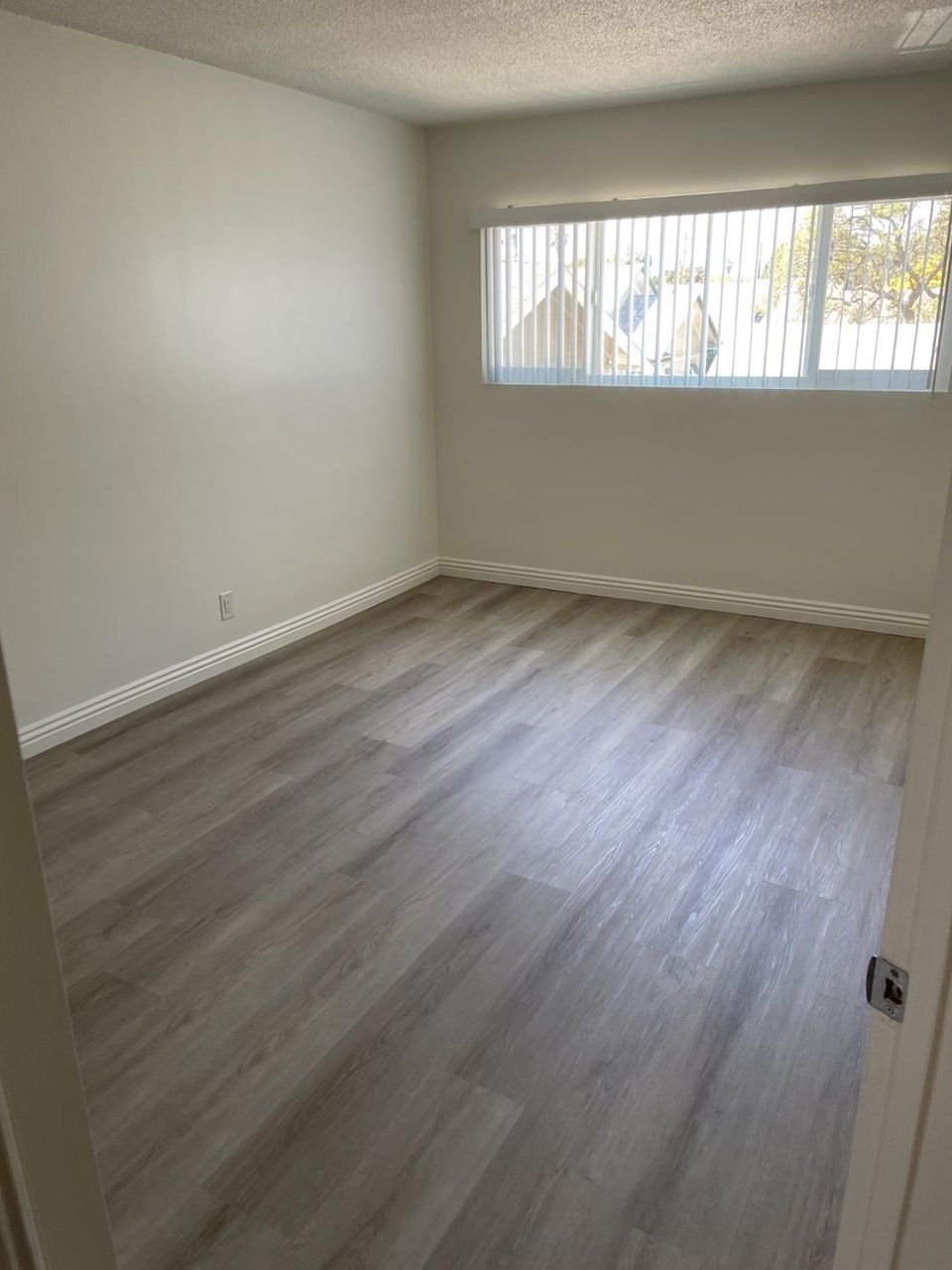 236 Wisconsin Ave unit 4 – photo 5