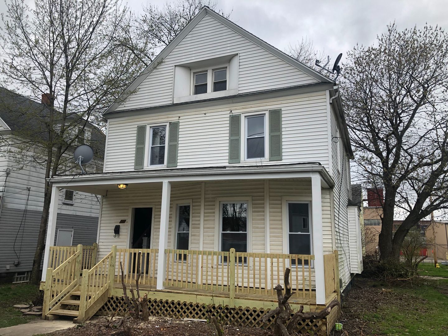 166 8th St NW – photo 2