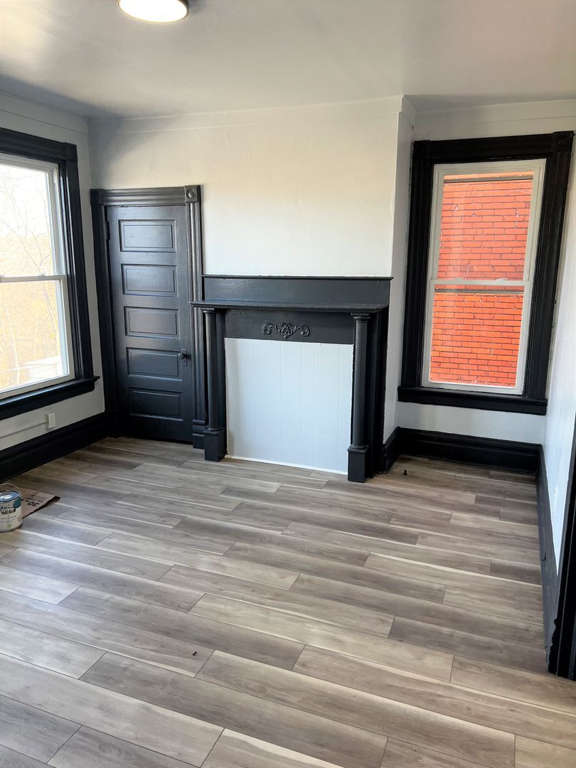 239 Watson Blvd unit Apt 2 – photo 1