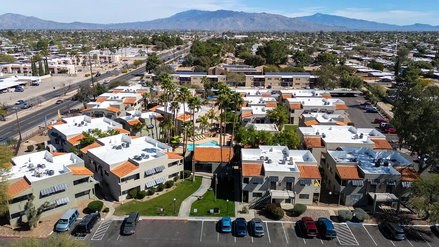 Sunflower Apartments – photo 4