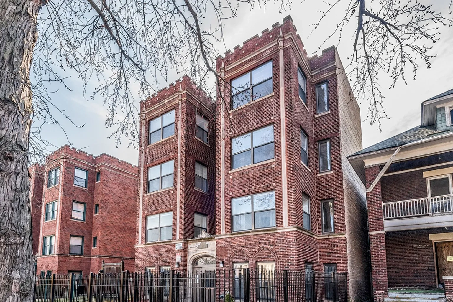 136 E 155th – photo 4