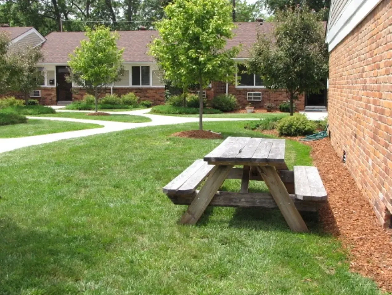 Village Meadows North Senior Apartments – photo 5