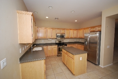 768 West Calle Valenciana – photo 3