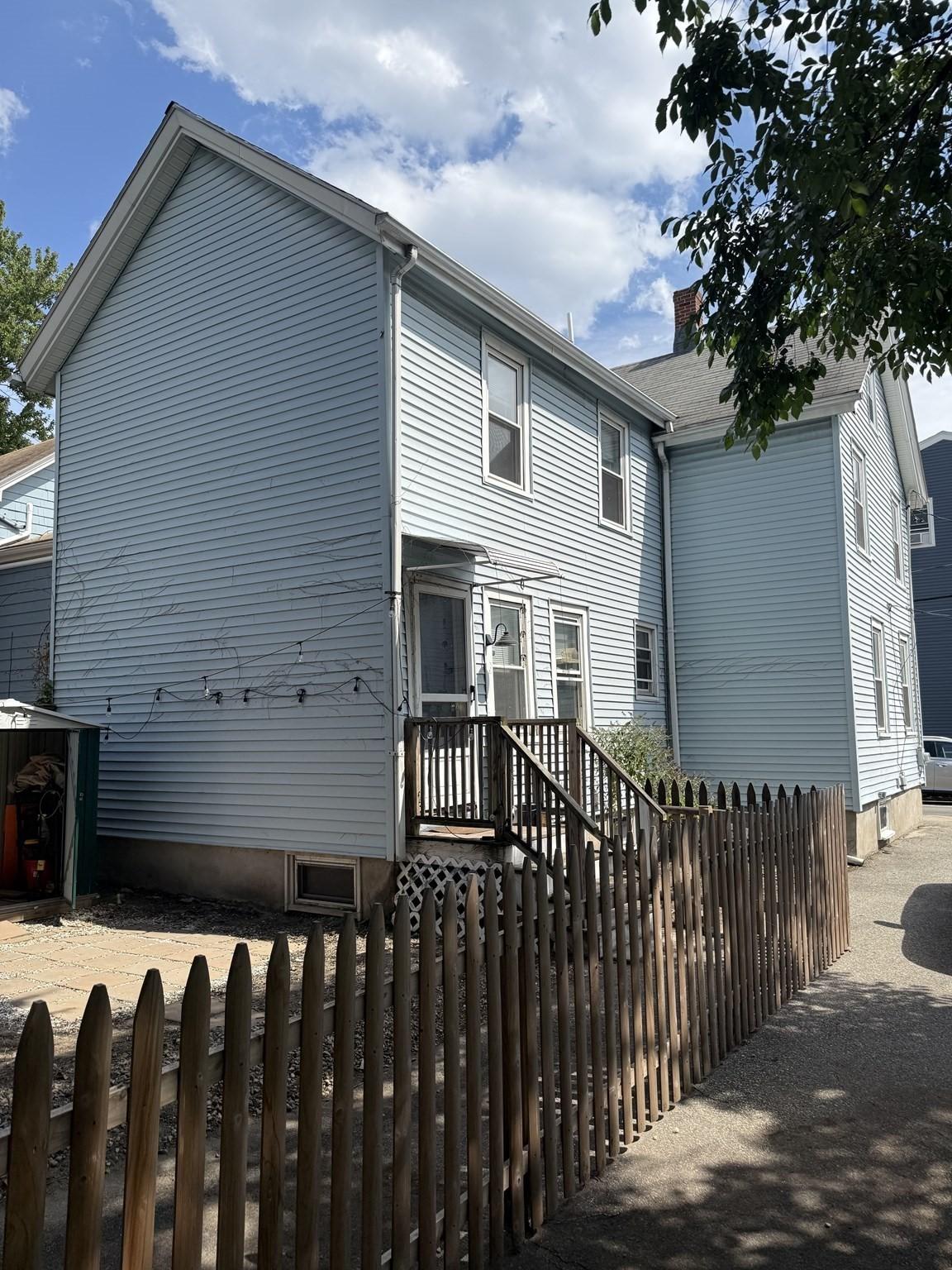 9 Andrew St unit 9 – photo 3