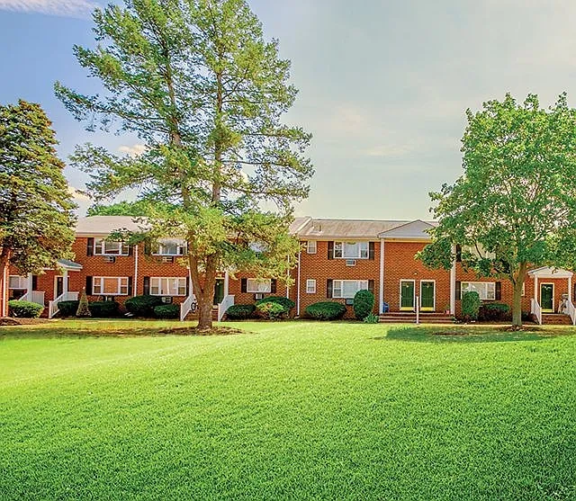 Green Grove Apartments – photo 3