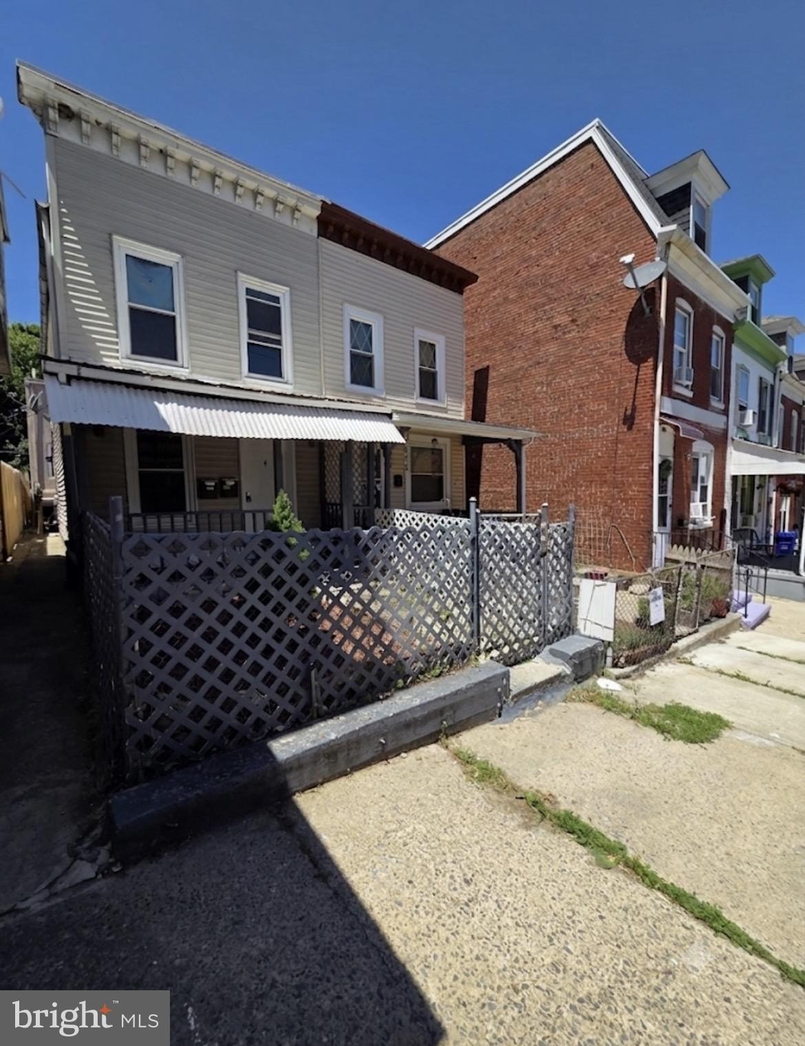 614 S 10th St – photo 1