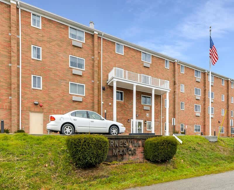 485 North St – photo 3