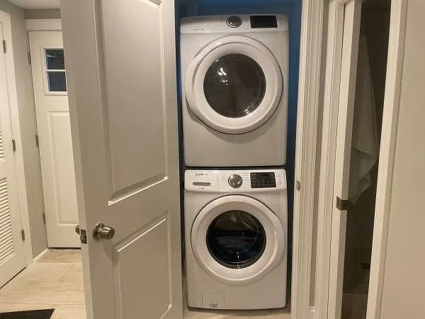 405 Quackenbos St NW unit 1 – photo 2