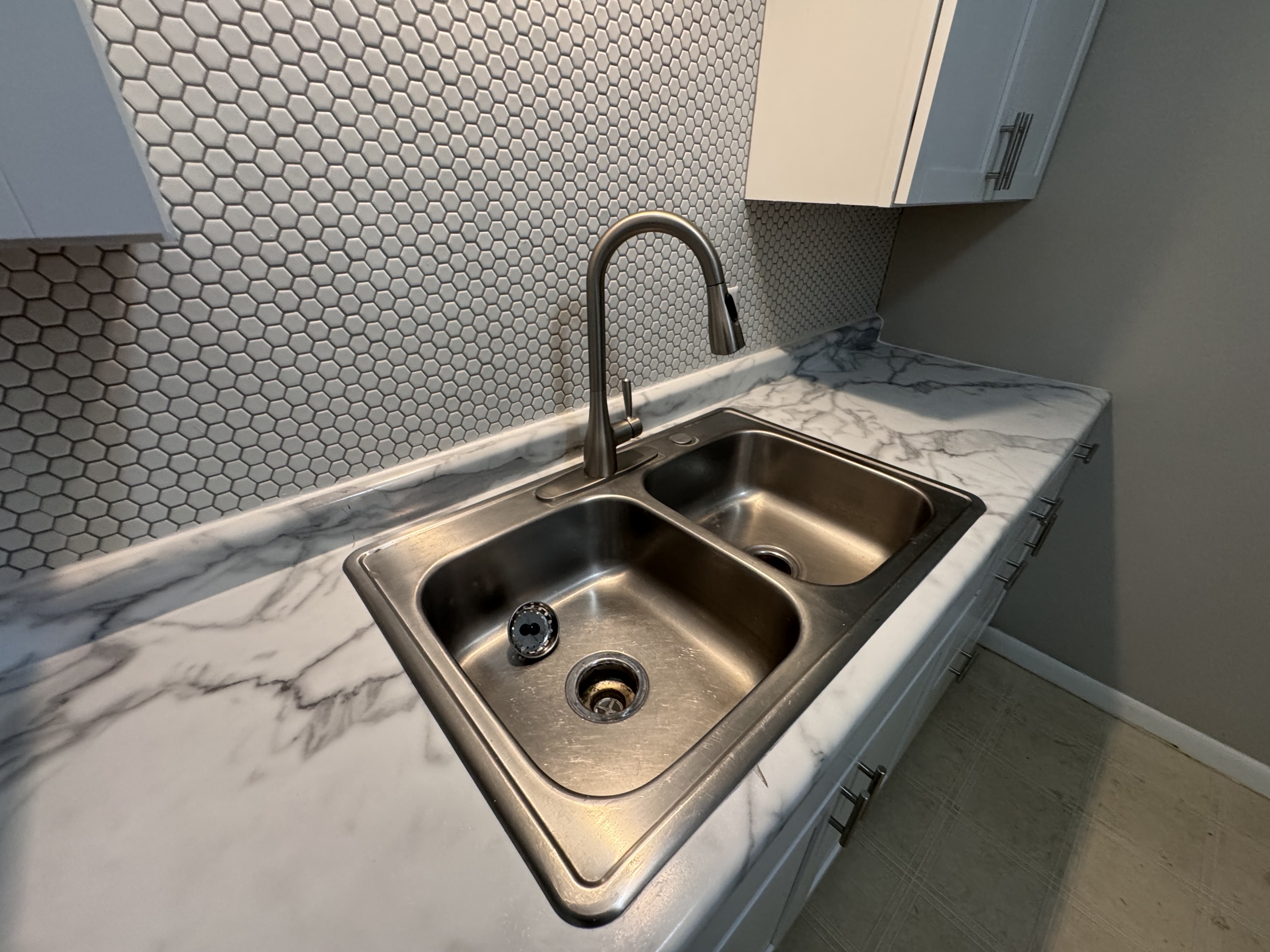 206 E Center St unit 11 – photo 5